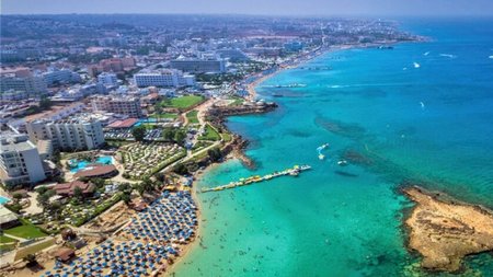 agianapaprotaras.width-750