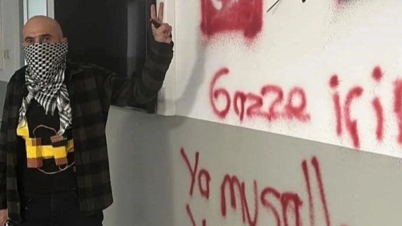 22