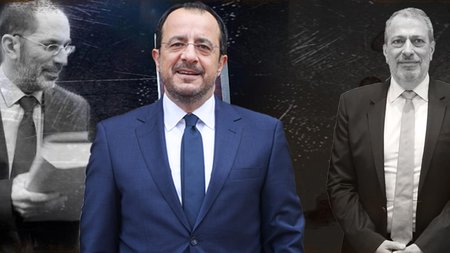 θεσμοι