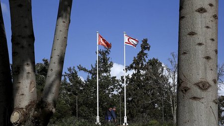 katechomena_katexomena-47-696x452