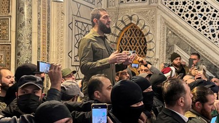 2024-12-10T225831Z_1945686622_RC22LBAUDR39_RTRMADP_5_SYRIA-SECURITY-USA-HTS (1)