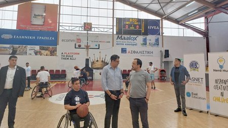 ΧΡΙΣΤΟΔΟΥΛΙΔΗΣ ΜΟΥΖΟΥΡΙΔΗΣ