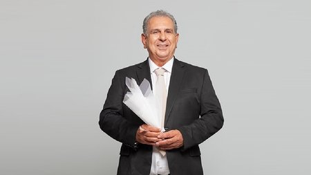 ΚΩΣΤΑΣ ΚΑΖΑΚΑΣ 1