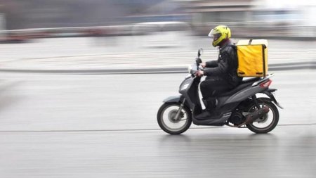 delivery.bike_.width-750