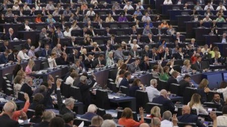 Collage Maker-14-Sep-2023-01-00-PM-7424