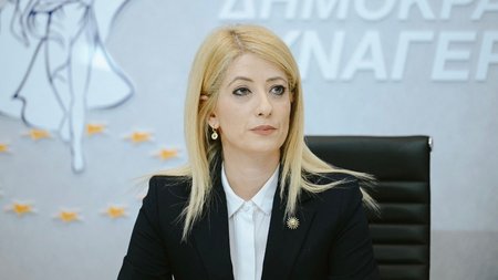 annita-1