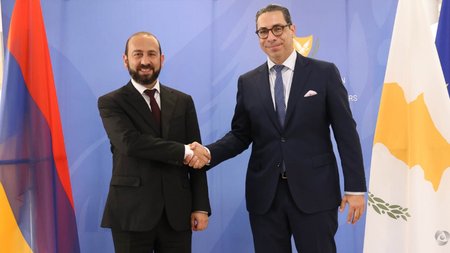 MixCollage-30-Jul-2024-09-20-AM-163