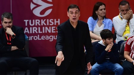 MixCollage-25-May-2024-01-30-AM-9264