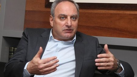 stefanou_ID_1718713-768x461