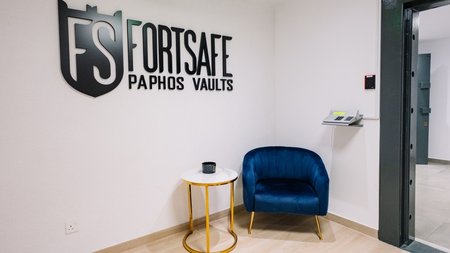 COVER PHOTO (00000002)