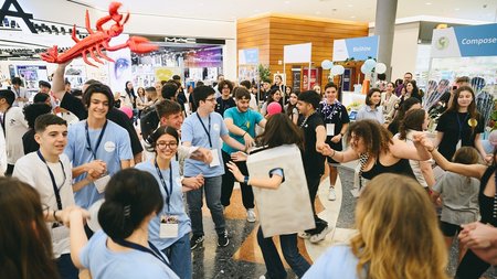 04 Apr24_1892 JA Trade Fair