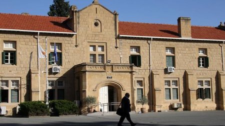 28761d23-d467-47ce-8359-50fa678d4abe_eparkhiako_dikasterio_leukosias.2e16d0ba.fill-1600x9000