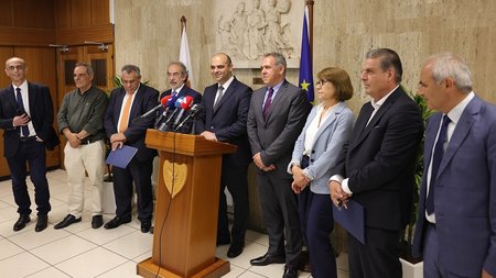 ΚΟΙΝΩΝΙΚΟΙ ΕΤΑΙΡΟΙ ΥΠΟΥΡΓΟΣ