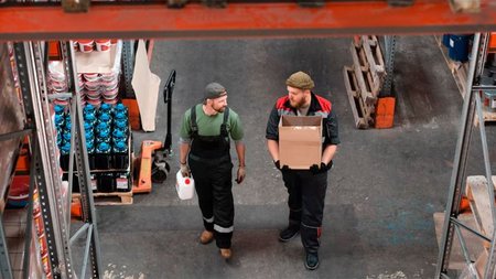 xenoiergazomenoi1000.width-750