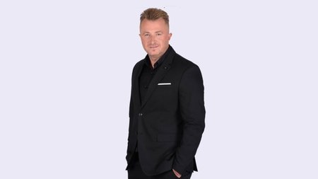 ΓΙΩΡΓΟΣ ΒΕΛΙΣΣΑΡΗΣ 1