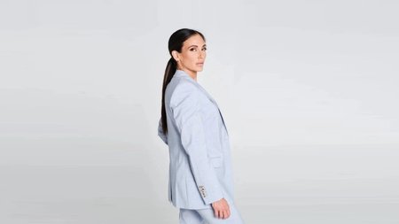 ΑΝΘΗ ΒΟΥΛΓΑΡΗ 1