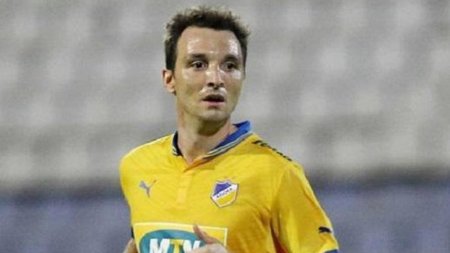 goustavo_mantouka_7-10