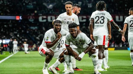 f6f6kcsxeaaxh9i_235715