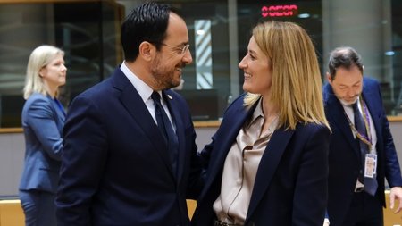 240422040500_Nikos-CHRISTODOULIDES-Roberta-METSOLA-EU01