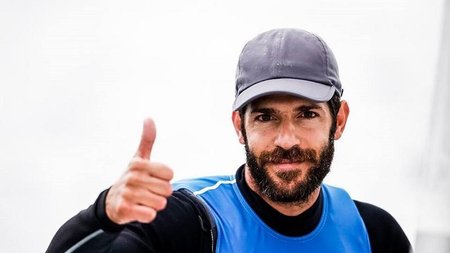 33f6aed56bb3d2893e9897200611b59c