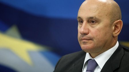 ΠΕΤΡΟΣ ΕΛΛΗΝΙΚΗ