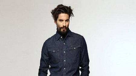 ΓΙΩΡΓΟΣ ΚΑΡΑΒΑΣ 1