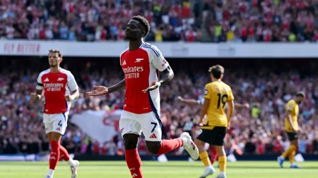 arsenal-wolves-saka