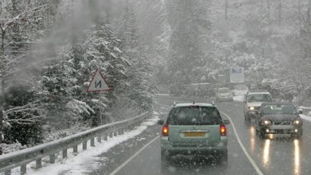 troodos_xionia_autokinita_kinisi